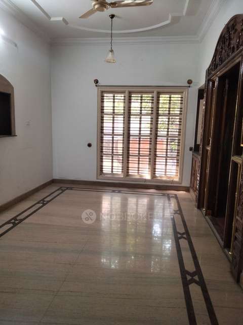 4+ BHK Flat In Standlone Building For Sale  In Lakkasandra Extension