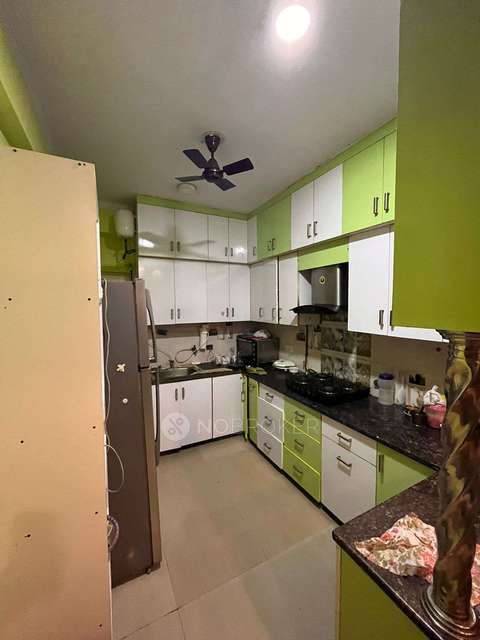 PG for Girls in Sector-137 