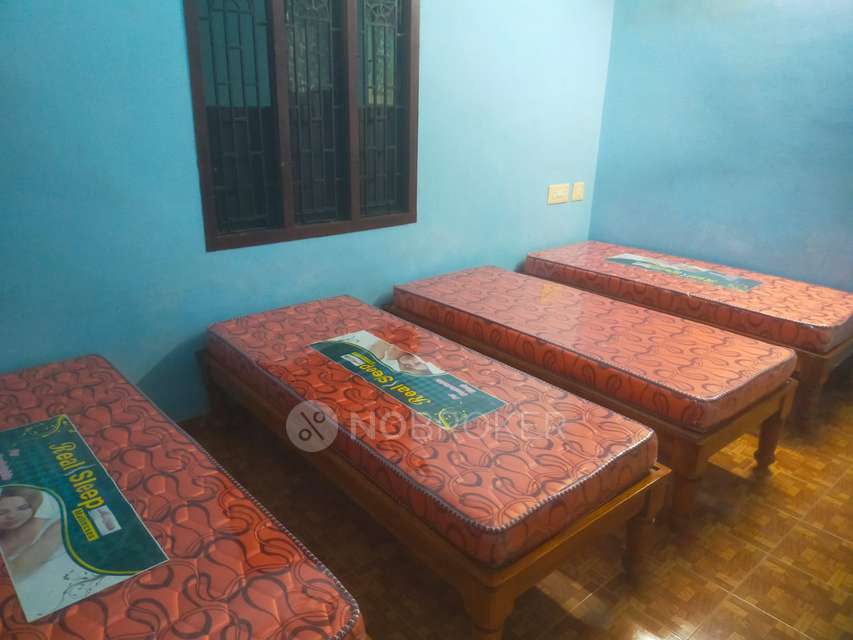 PG for Boys in Red Hills