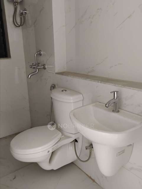 2 BHK Flat In Runwal Gardens For Sale  In Dombivli East