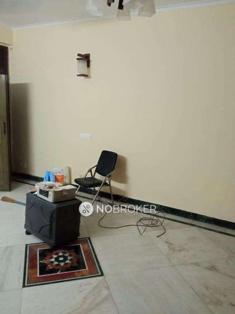 4 BHK Flat In Uppal Southend For Sale  In Sector 69