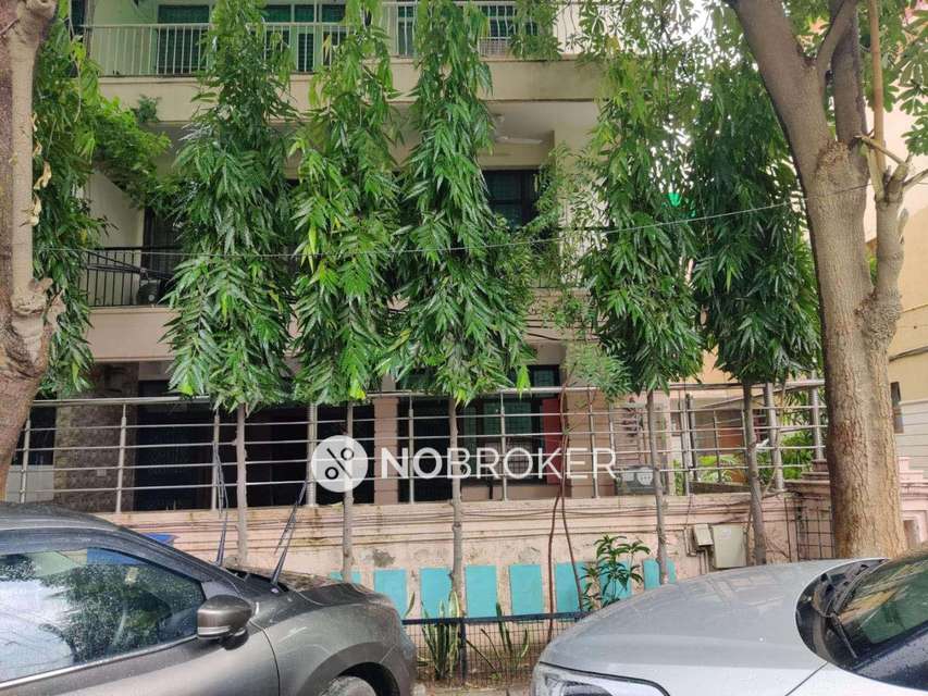 4 BHK Flat In Uppal Southend For Sale  In Sector 69