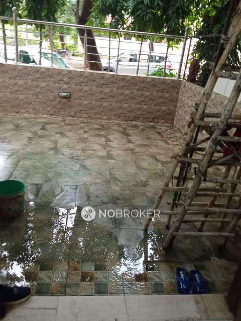 4 BHK Flat In Uppal Southend For Sale  In Sector 69