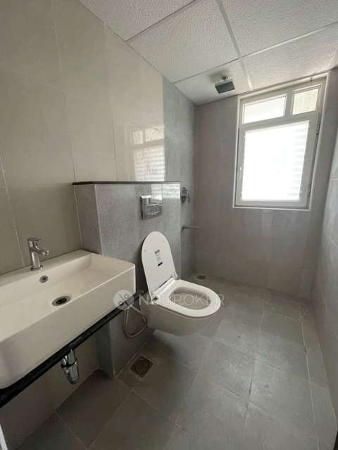 2 BHK Flat In Dra D Elite For Sale  In Model School Road