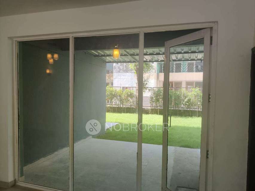4 BHK House For Sale  In Sector 81