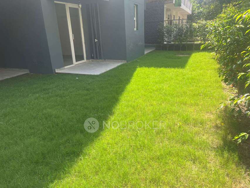 4 BHK House For Sale  In Sector 81