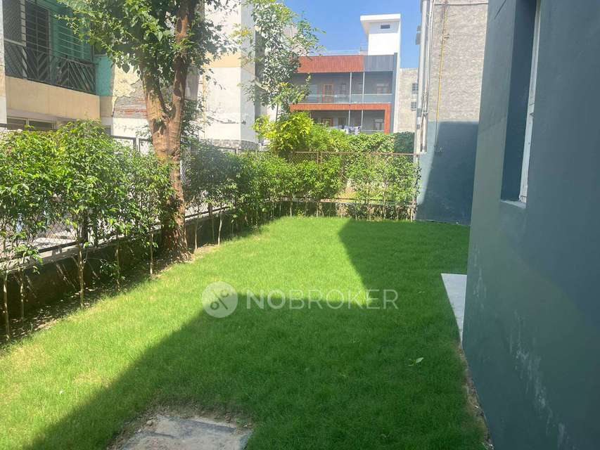 4 BHK House For Sale  In Sector 81