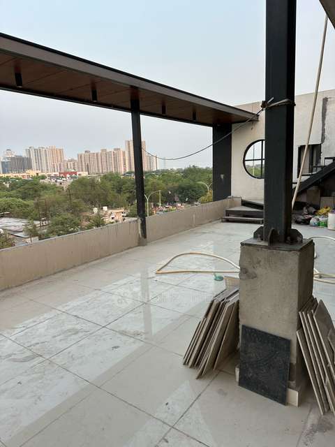 Restaurant/Cafe in Sector 129, Noida for Rent 