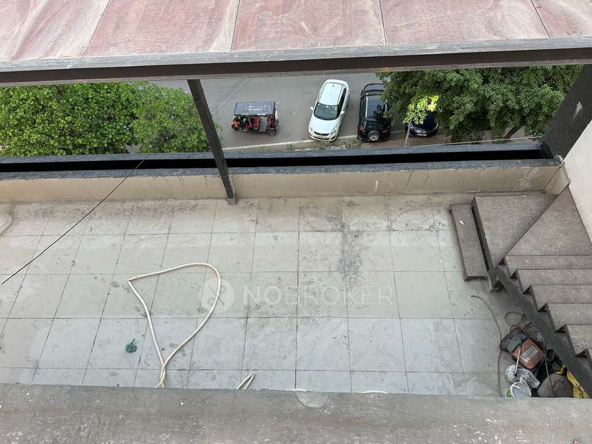 Restaurant/Cafe in Sector 129, Noida for Rent 