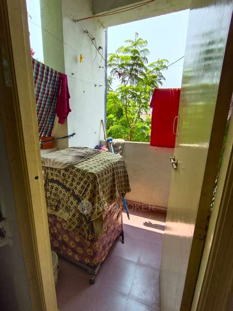 1 BHK Flat In Neelavdeni Residency For Sale  In Warasiguda