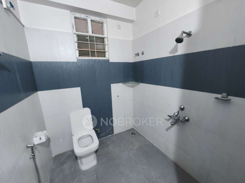 3 BHK Flat In Solitaire Harmony For Sale  In Hitec City