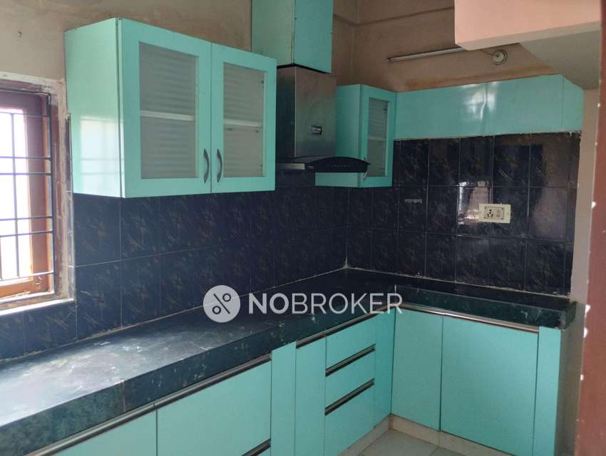 3 BHK Flat In Sai Sreenvasam , Huda Trade Center, Lingampally For Sale  In Rytu Bazaar