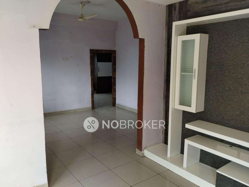 3 BHK Flat In Sai Sreenvasam , Huda Trade Center, Lingampally For Sale  In Rytu Bazaar
