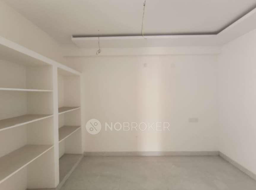 3 BHK Flat In Shri Sathya Nivas For Sale  In Dilsukhnagar