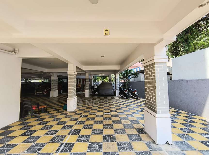 3 BHK Flat In Shri Sathya Nivas For Sale  In Dilsukhnagar