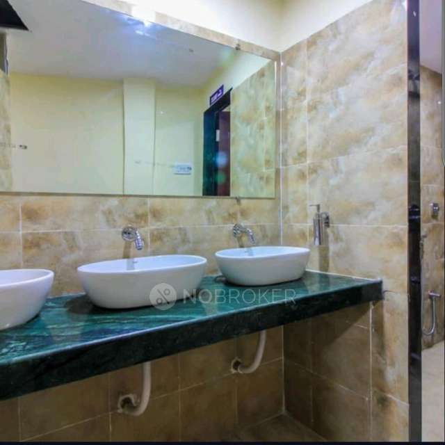 PG for Boys in Andheri East