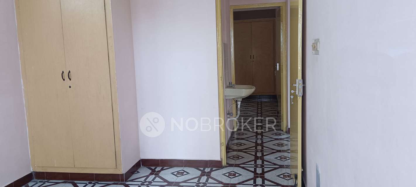 2 BHK Flat In Aarthi Rajalakshmi Flats For Sale  In Ambattur 