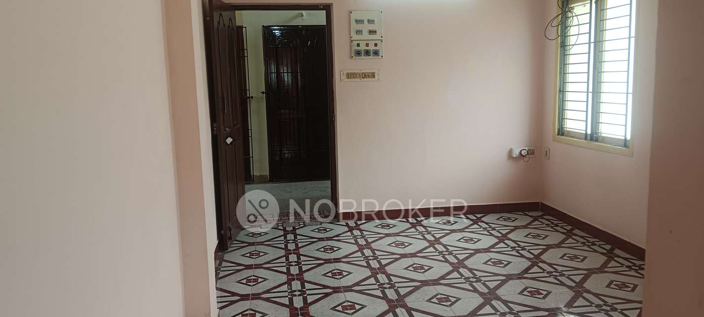 2 BHK Flat In Aarthi Rajalakshmi Flats For Sale  In Ambattur 