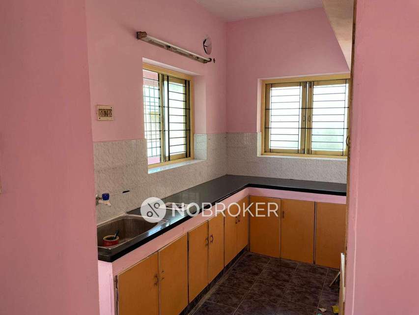 2 BHK Flat In Aarthi Rajalakshmi Flats For Sale  In Ambattur 