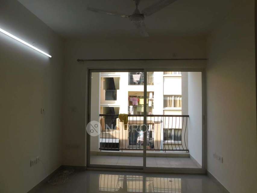2 BHK Flat In Tata Santorini For Sale  In Poonamallee