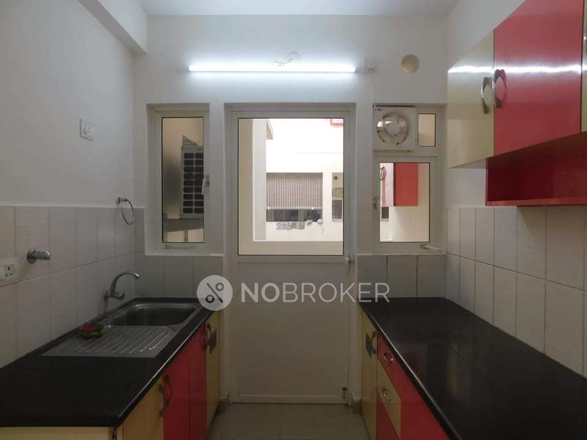 2 BHK Flat In Tata Santorini For Sale  In Poonamallee