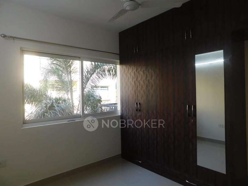 2 BHK Flat In Tata Santorini For Sale  In Poonamallee