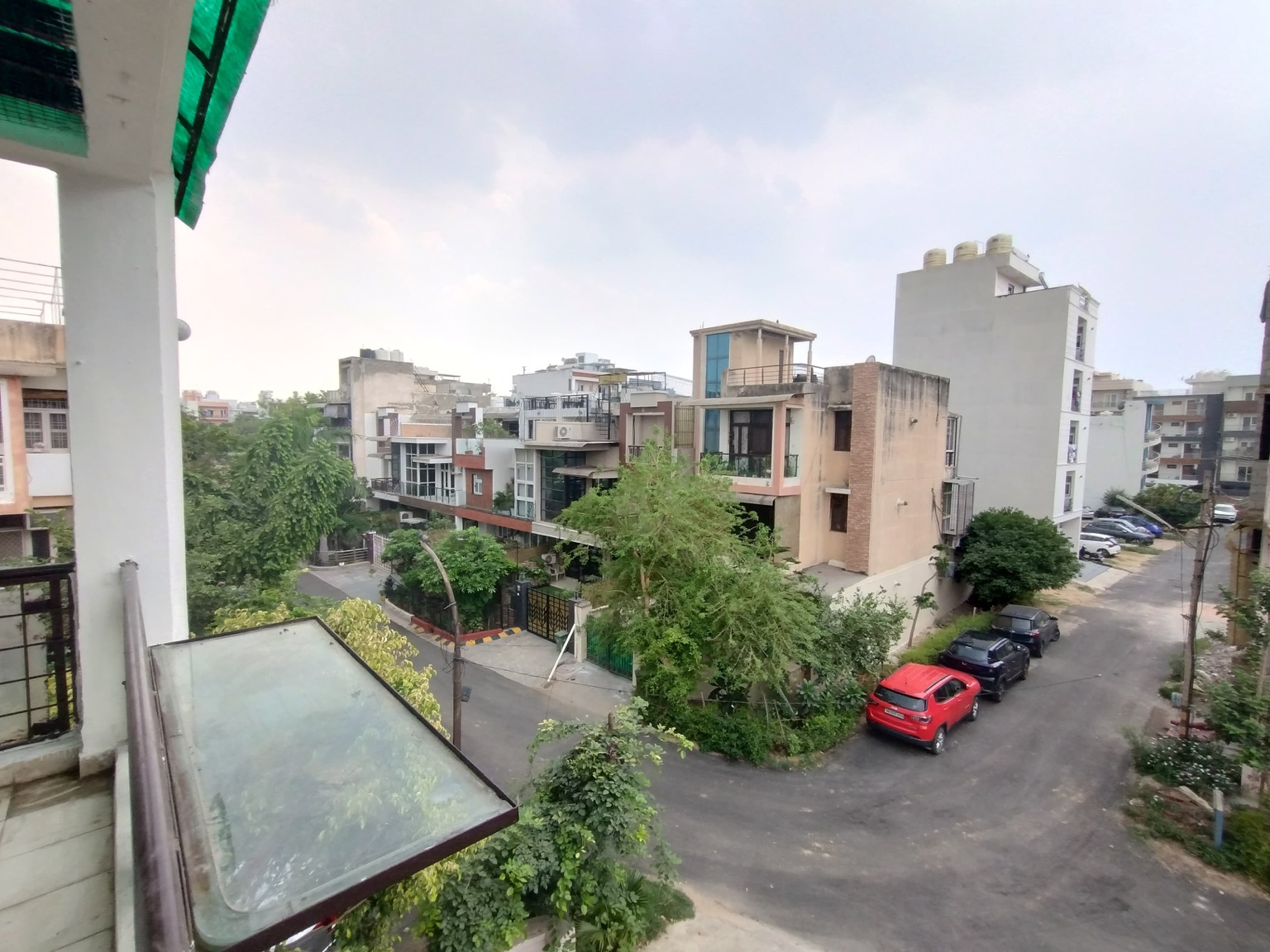 Ansal Sushant Floors