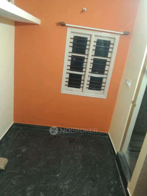 Commercial Property in Hanumanthanagar, Banashankari Stage I, Banashankari, Bangalore for Rent 