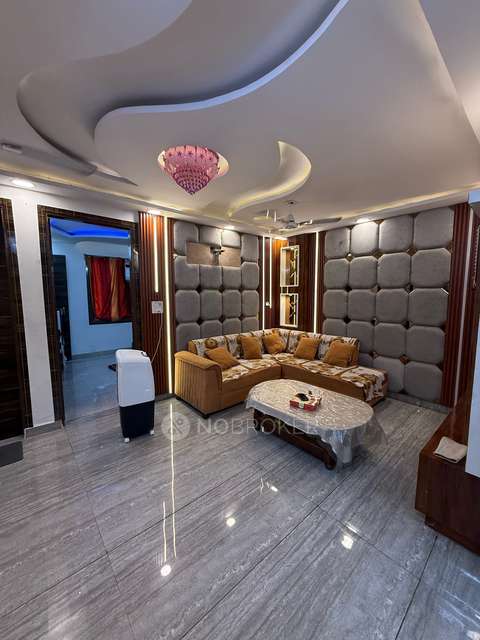 4 BHK Flat In Shree Jii Apartment For Sale  In Kakrola