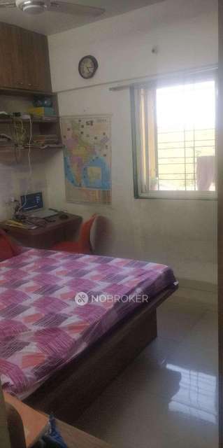 1 BHK Flat In Suman Sankul For Sale  In Suman Sankul