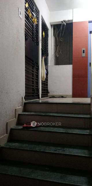 1 BHK Flat In Suman Sankul For Sale  In Suman Sankul