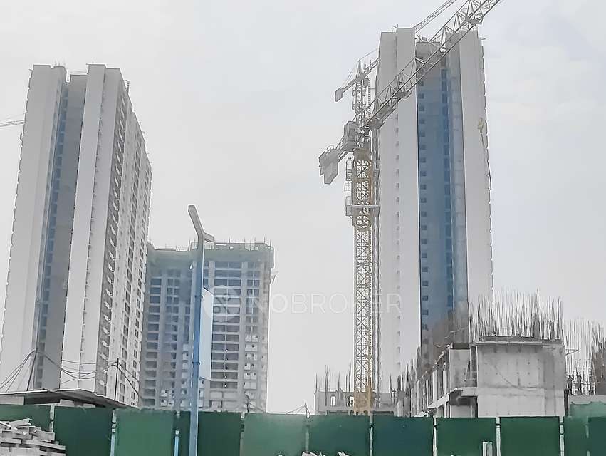 1 BHK Flat In Godrej Splendour Phase 1 For Sale  In Whitefield