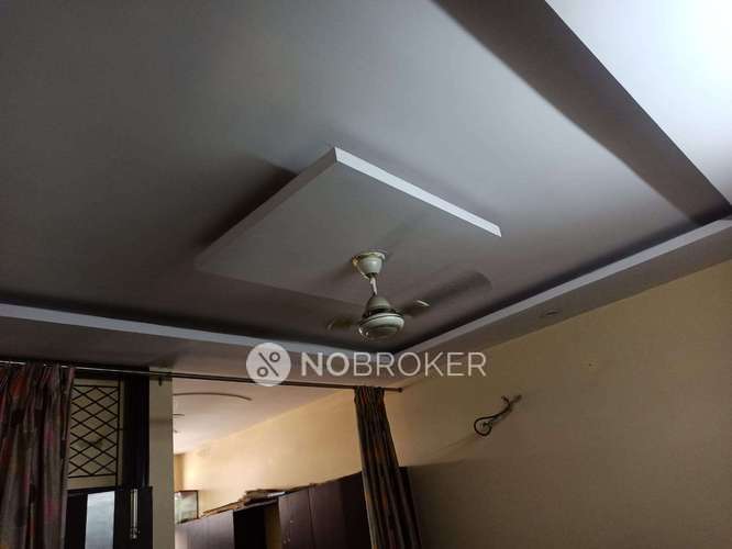 1 BHK Flat For Sale  In Shalimar Bagh