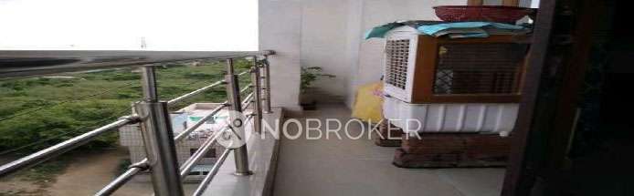 2 BHK Flat In Green Park Colony For Sale  In Chipiyana Buzurg