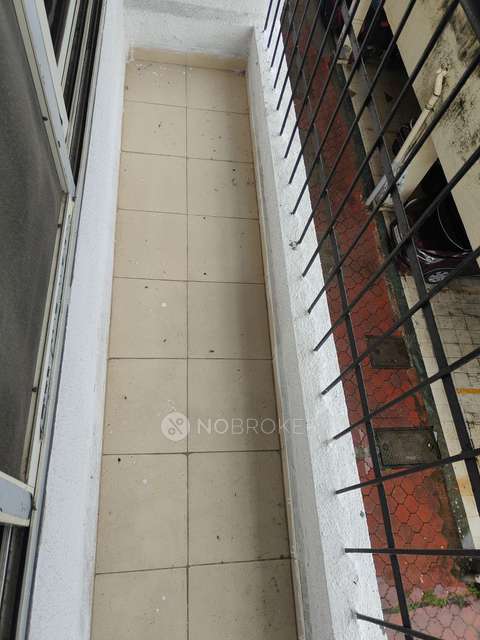 2 BHK Flat In Bhakti Pearl  For Sale  In Thane West