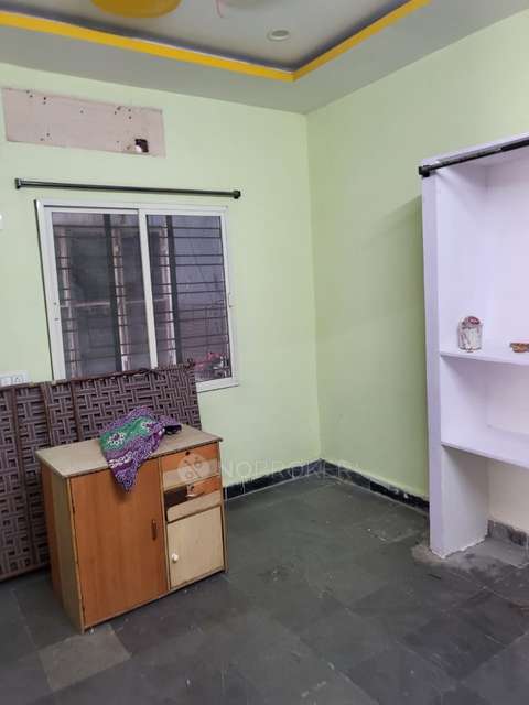 2 BHK Flat In Sai Kuteera For Sale  In Neredmet