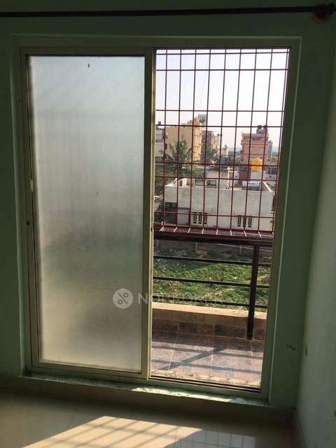 2 BHK Flat In Prabhavati Vasanti For Sale  In Hulimavu