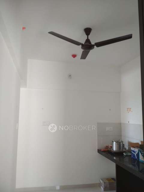 2 BHK Flat In Kalpataru Serenity for Rent In Manjari Budruk