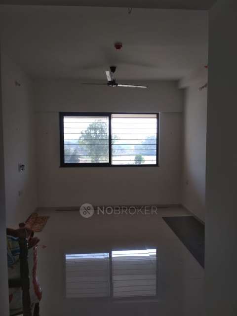 2 BHK Flat In Kalpataru Serenity for Rent In Manjari Budruk