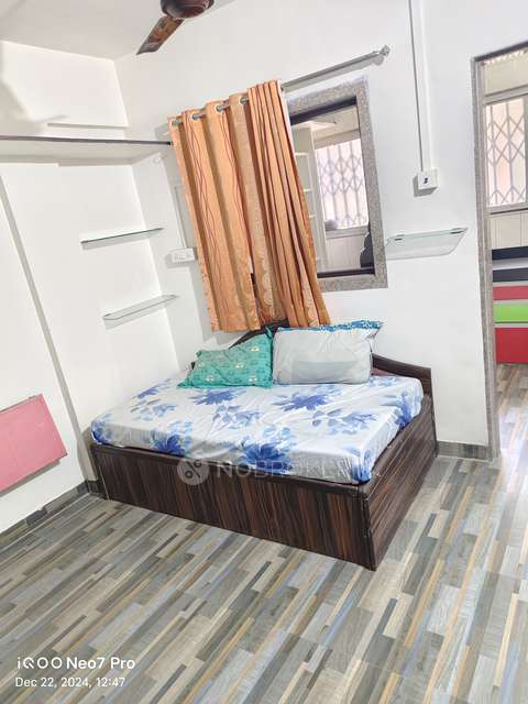 2 BHK Flat In Manav Mandir Chs For Sale  In Kalwa