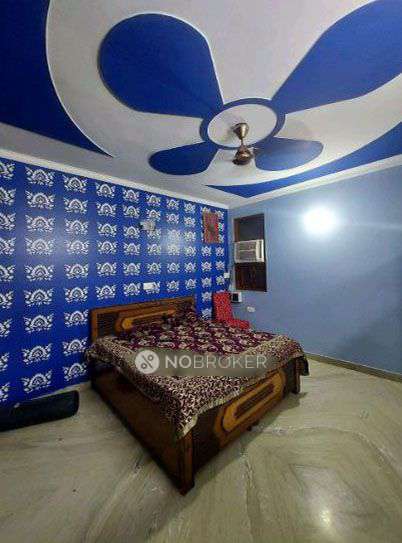 3 BHK Flat For Sale  In Azadpur