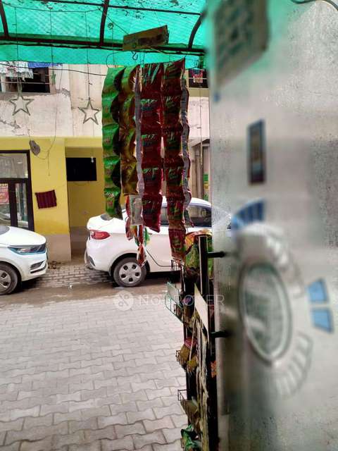 Shop in Bahrampur, Ghaziabad for Rent 