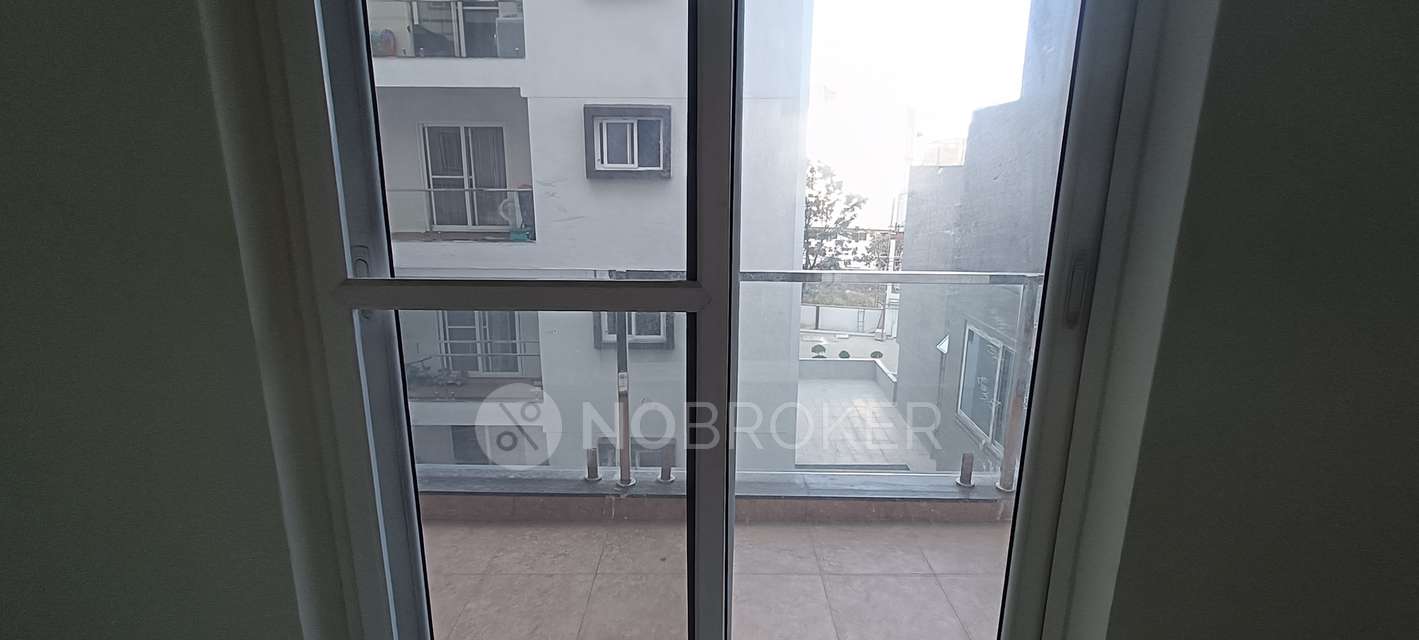 3 BHK Flat In Pioneer Krs Park Royal For Sale  In Kenchenhalli