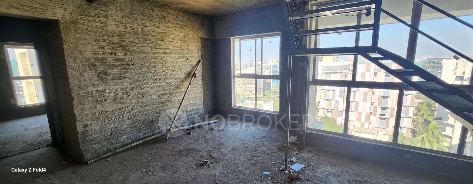 3 BHK Flat In Bank Auction Property - Pragatee Gulati Heights For Sale  In Vile Parle East