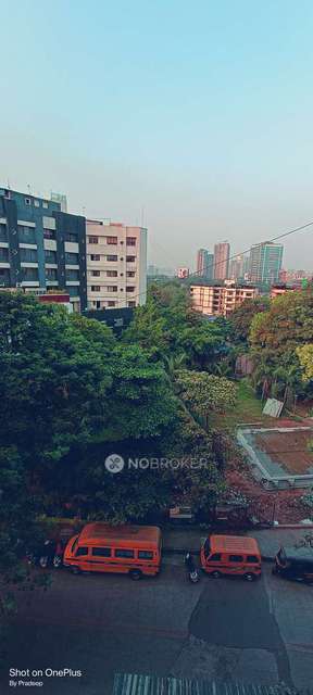 1 BHK Flat In Bank Auction Property -mulberry Chsl For Sale  In Thane West