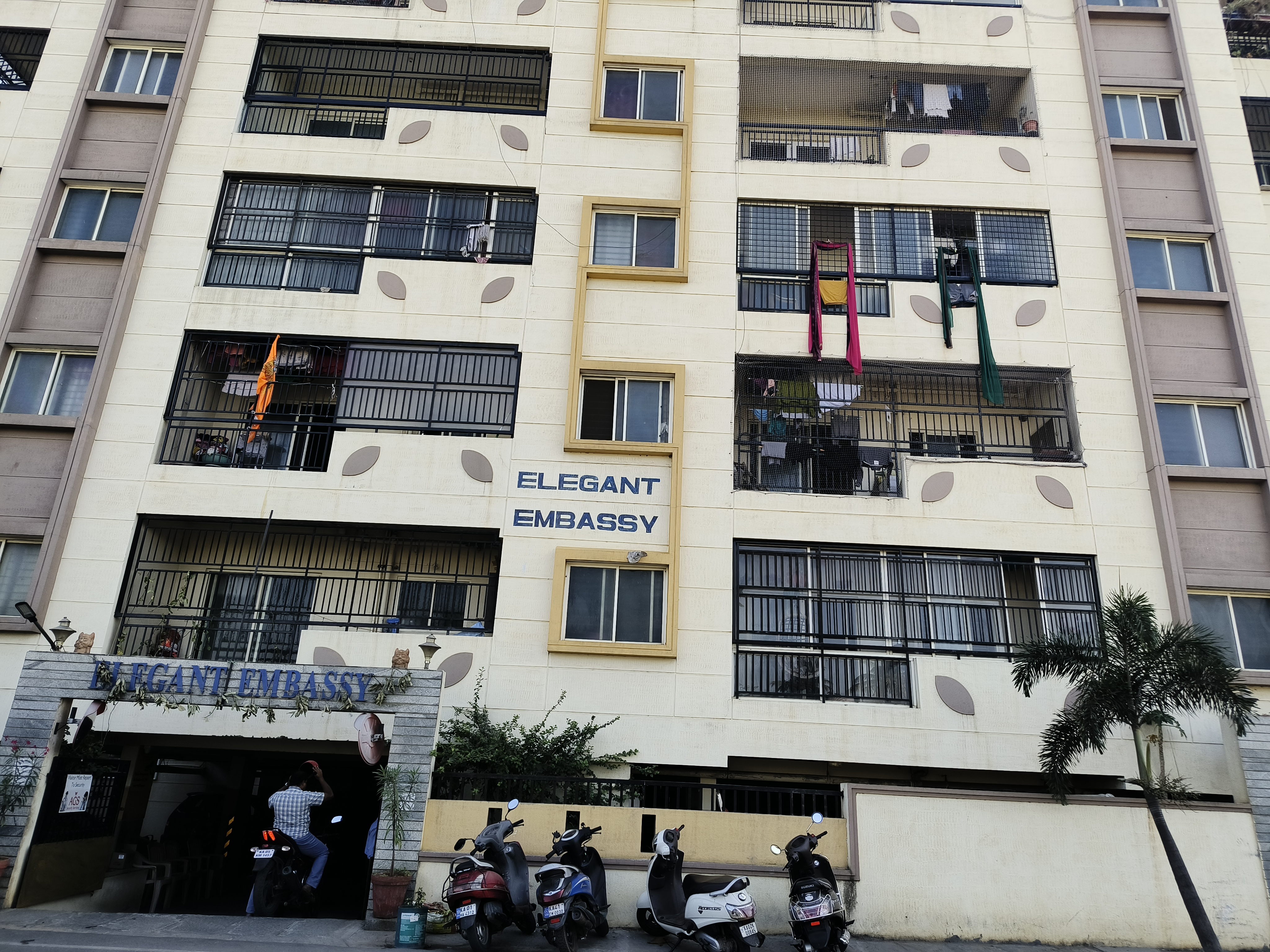 Elegant Embassy South