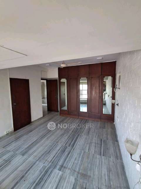 2 BHK Flat In Sagar Dharshan For Sale  In Prabhadevi