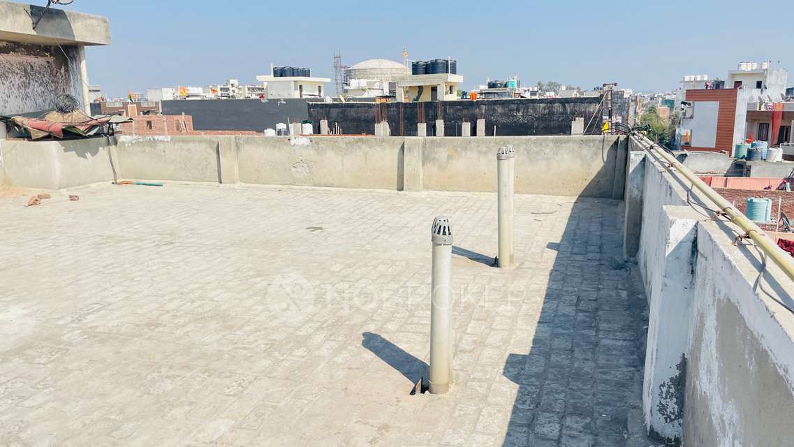 1 BHK Flat In Vrindavan Garden For Sale  In Sahibabad