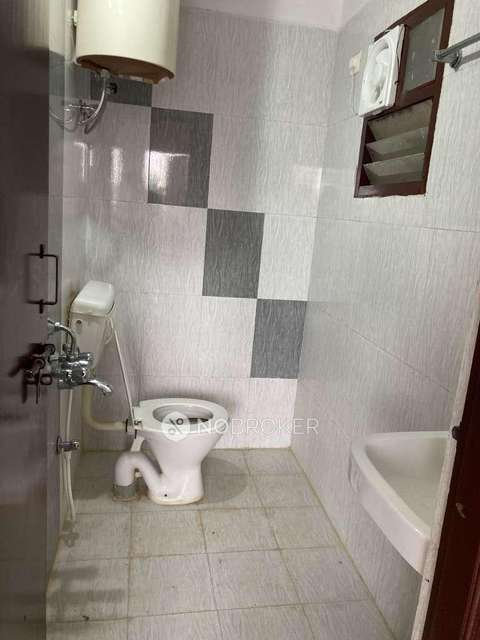 2 BHK Flat In Max Spoorthy For Sale  In Vidyaranyapura