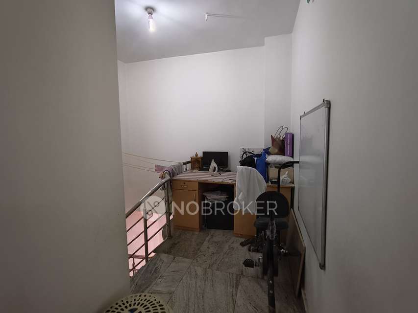 4+ BHK House For Sale  In Jalahalli West